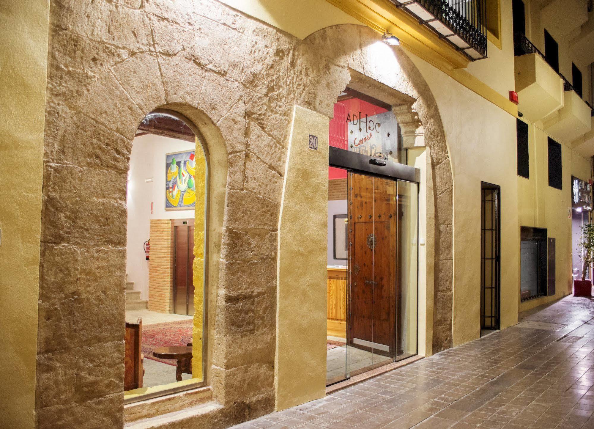 Ad Hoc Carmen Hotel Valencia Exterior photo